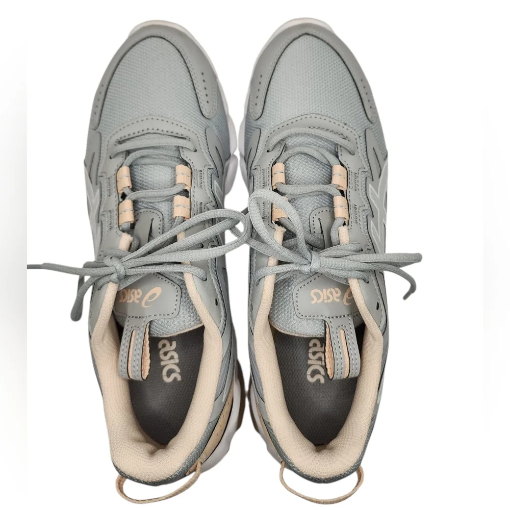 Asics Gel-Quantum‎ 90 3 Grey White Cream Womens Shoes Size 8.5 1202A040